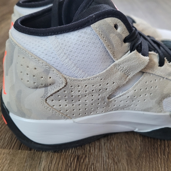 Jordan Zion 2 Basketball Shoes Size 11.5 - Picture 3 of 10